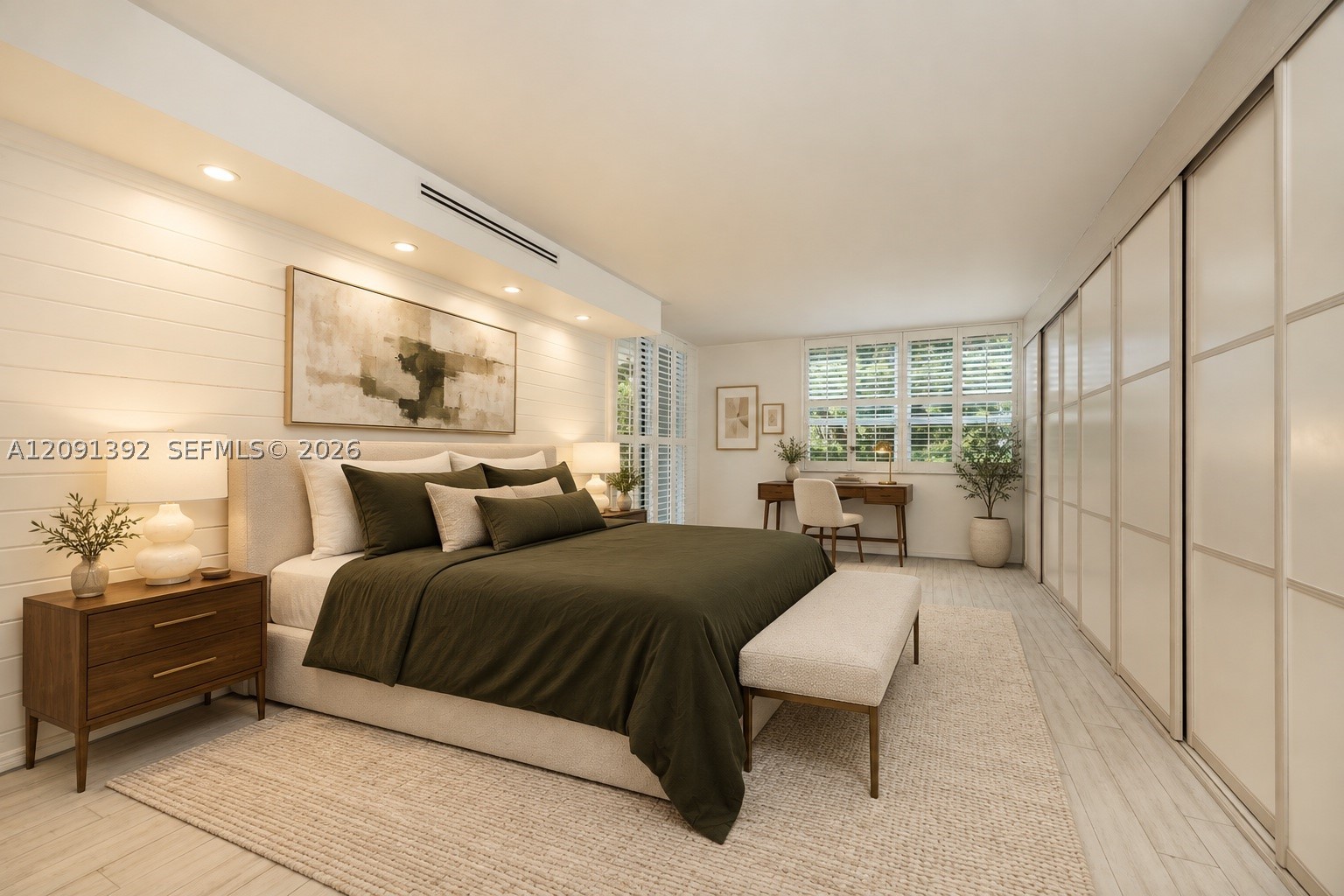 445 Grand Bay Dr #104, Key Biscayne FL 33149