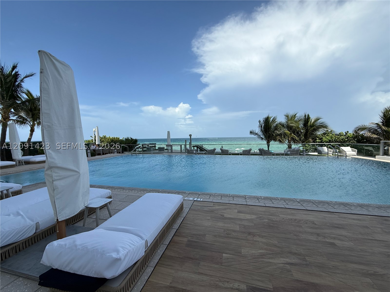 17475 Collins Ave #2003, Sunny Isles Beach FL 33160