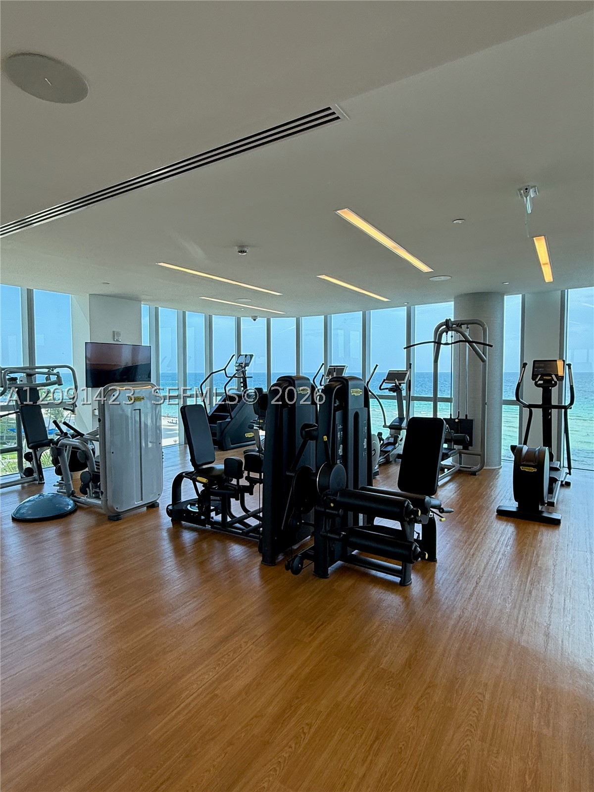 17475 Collins Ave #2003, Sunny Isles Beach FL 33160