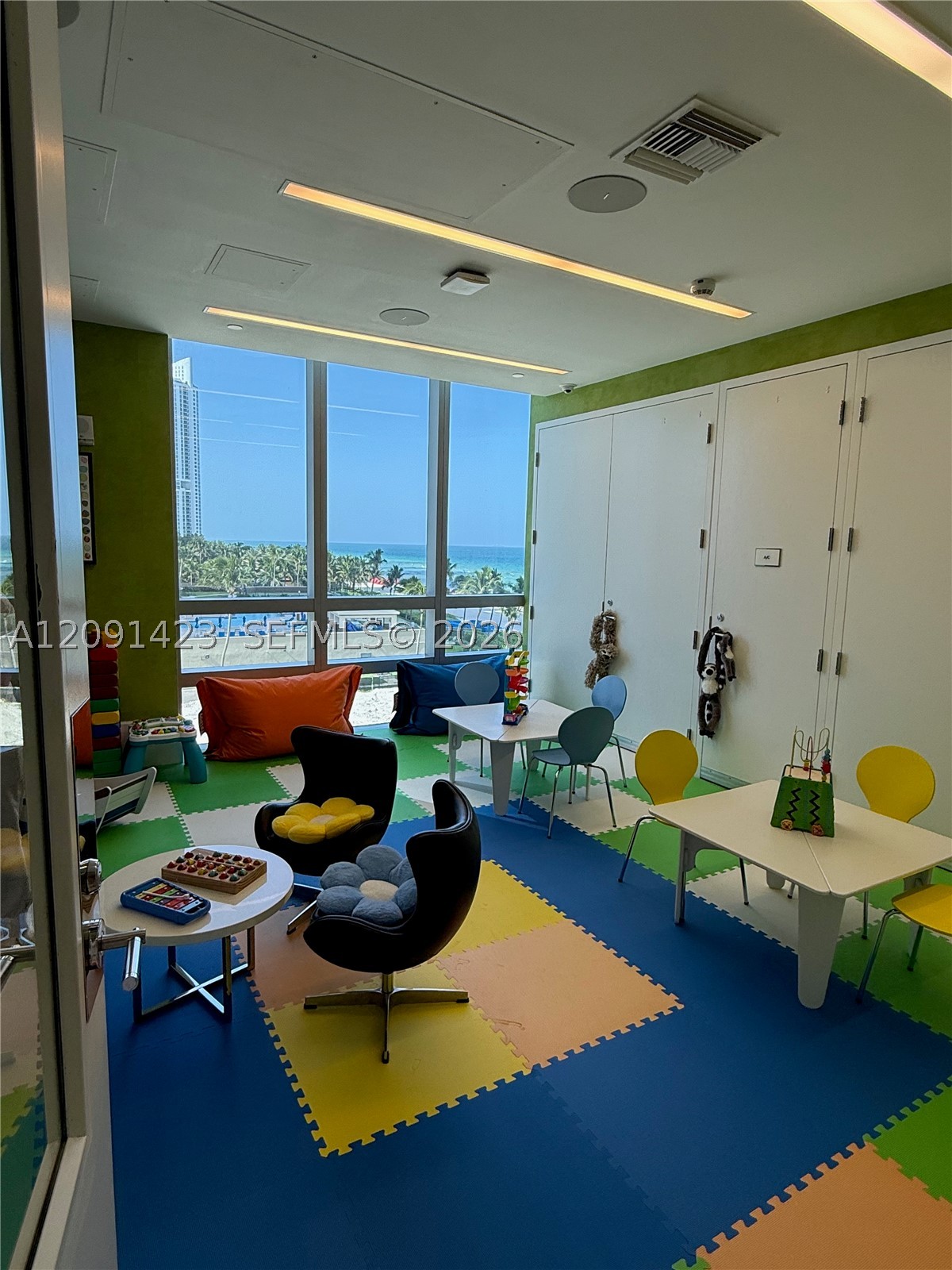 17475 Collins Ave #2003, Sunny Isles Beach FL 33160