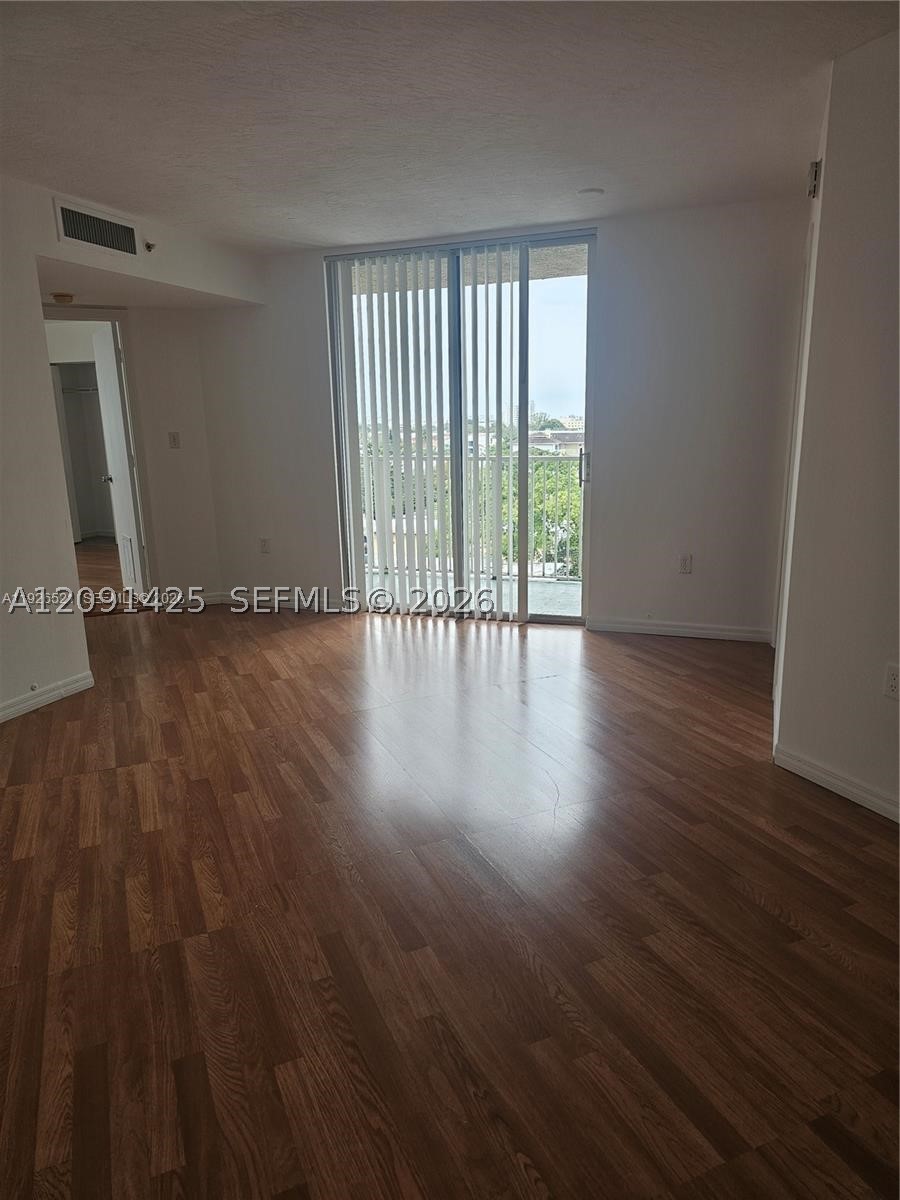 102 SW 6th Ave #604, Miami FL 33130