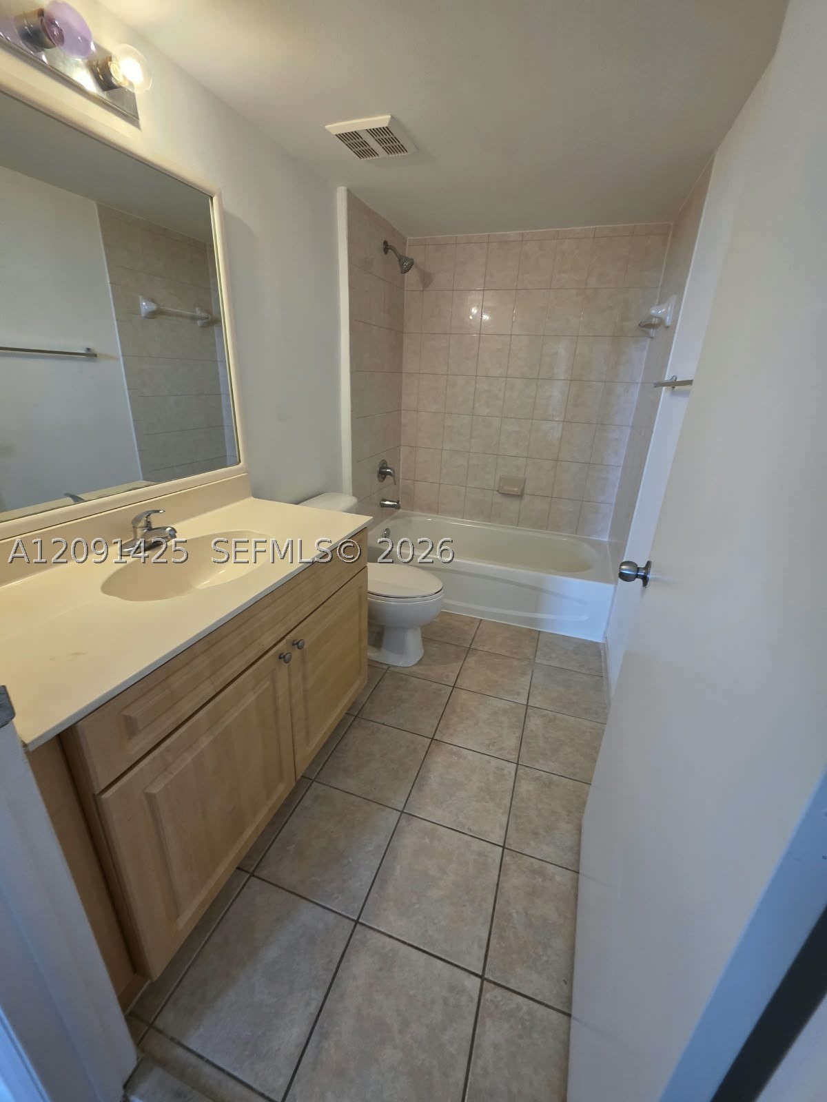 102 SW 6th Ave #604, Miami FL 33130