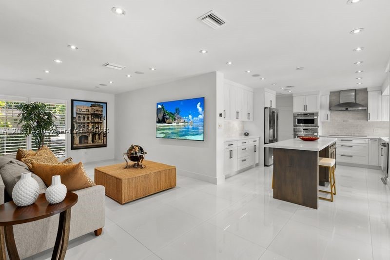 1021 Matanzas Ave, Coral Gables FL 33146
