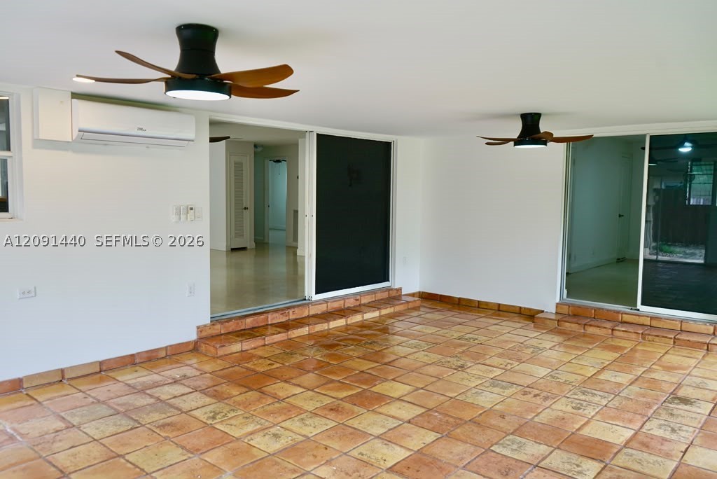 3404 Barton Rd, Pompano Beach FL 33062