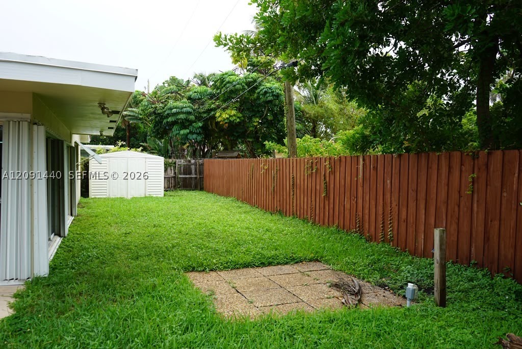 3404 Barton Rd, Pompano Beach FL 33062