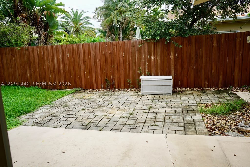 3404 Barton Rd, Pompano Beach FL 33062