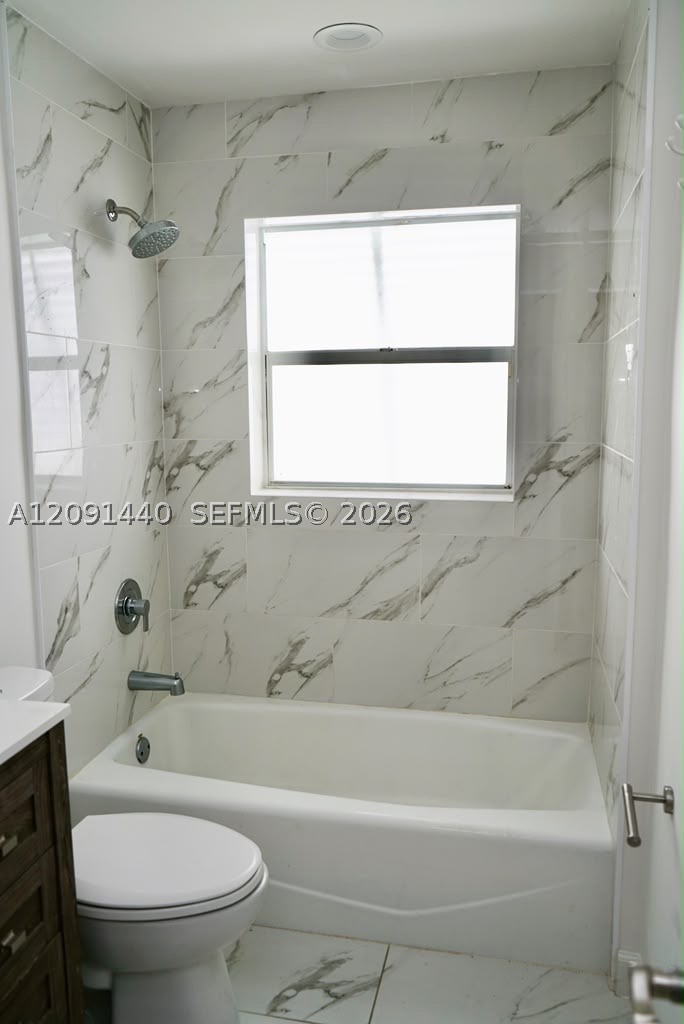 3404 Barton Rd, Pompano Beach FL 33062