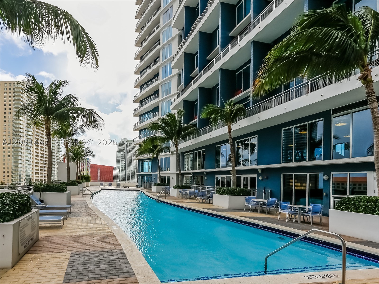 60 SW 13th St #3404, Miami FL 33130