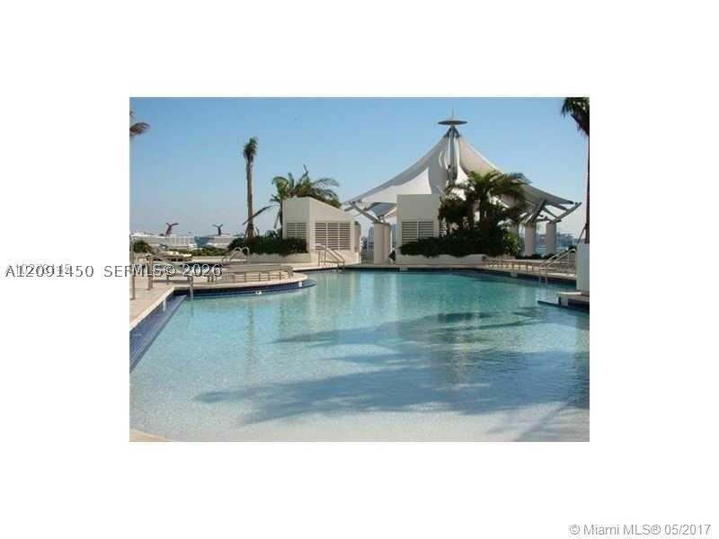 Miami FL 33132 - A12091450