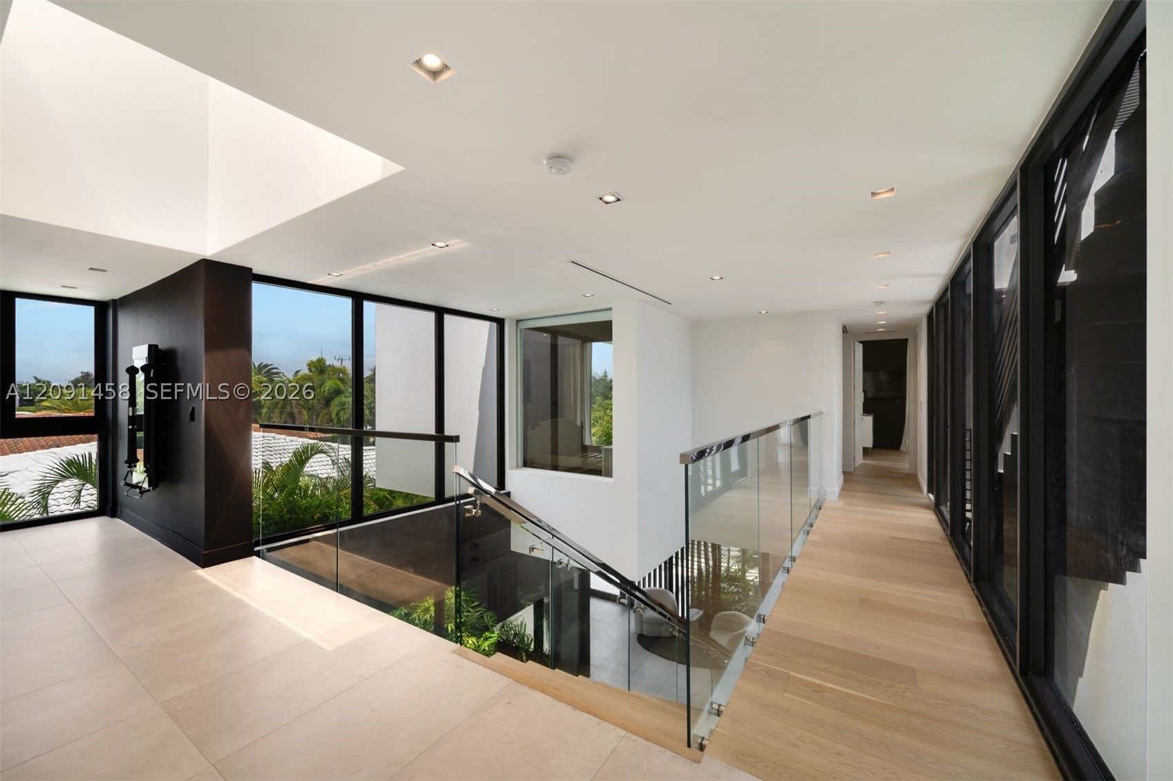 770 S Shore Dr, Miami Beach FL 33141