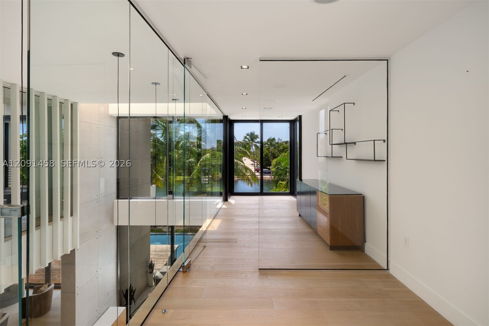 770 S Shore Dr, Miami Beach FL 33141