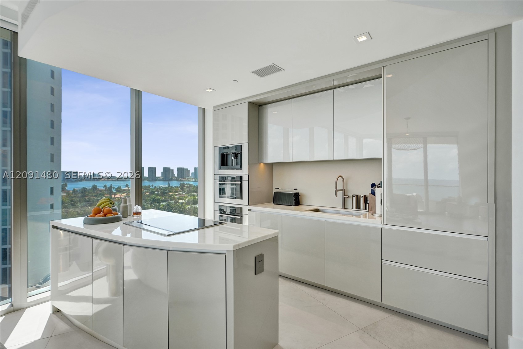 18975 Collins Ave #704, Sunny Isles Beach FL 33160