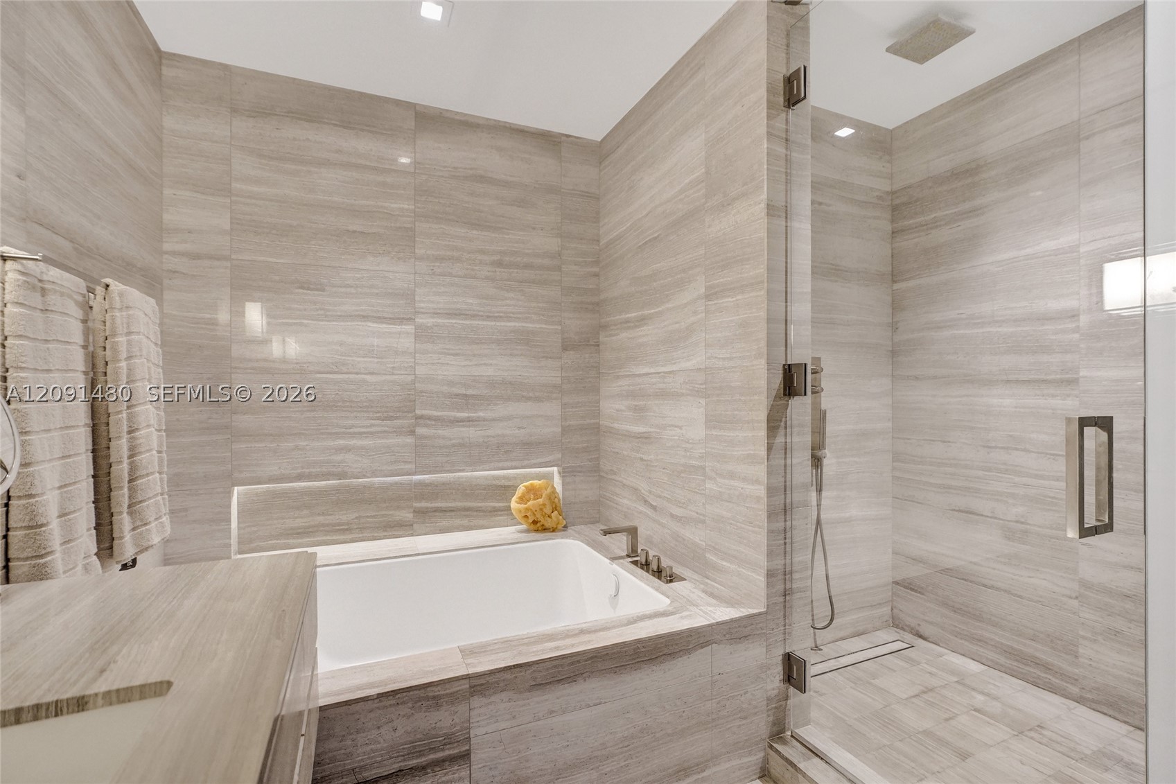 18975 Collins Ave #704, Sunny Isles Beach FL 33160