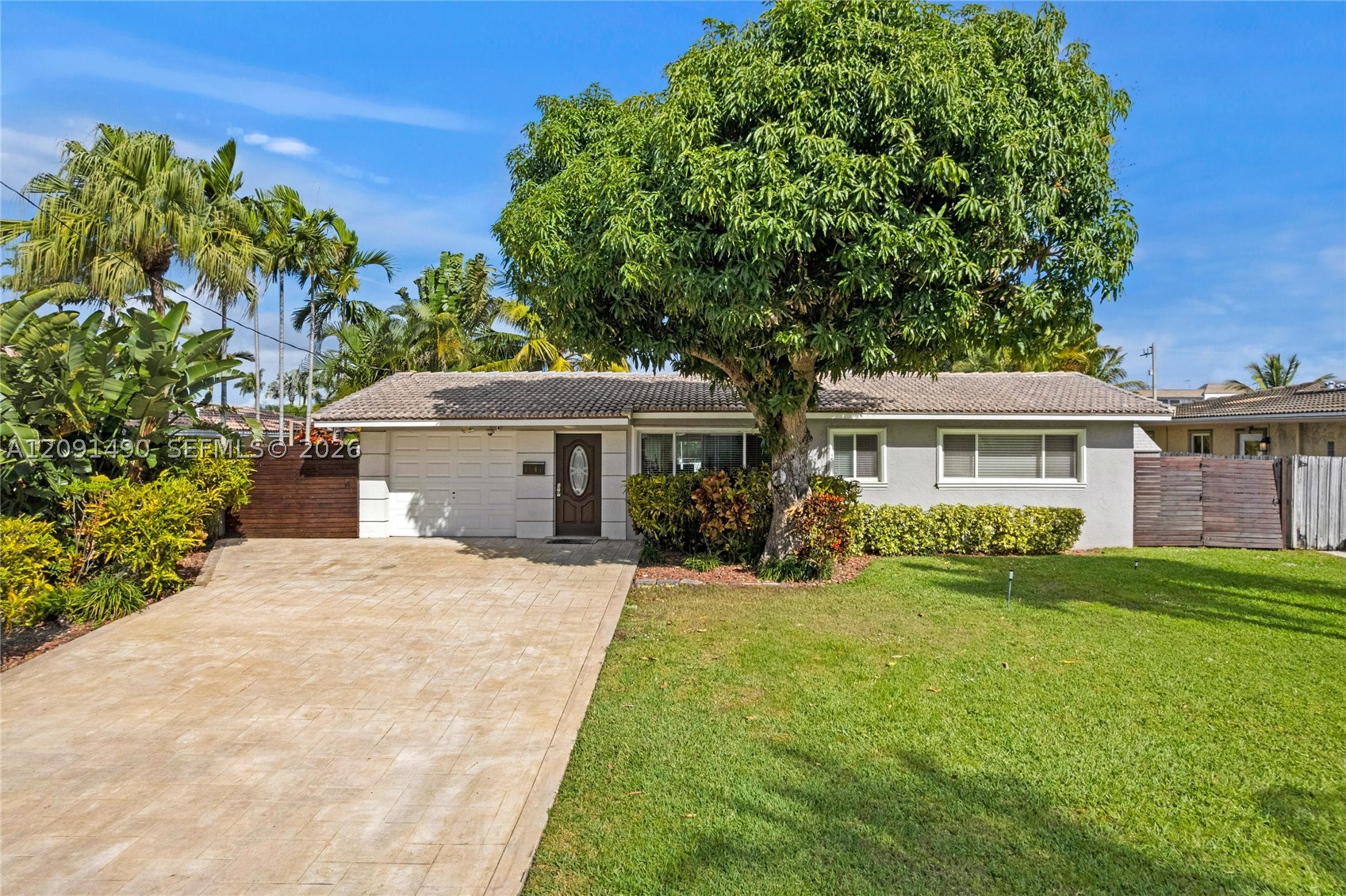 1841 SE 6th St, Pompano Beach FL 33060