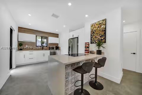 315 NW 40th St, Miami FL 33127