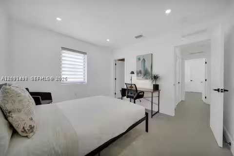 315 NW 40th St, Miami FL 33127