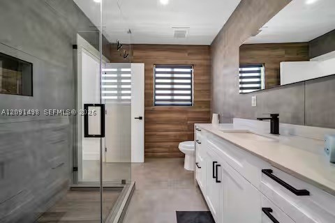315 NW 40th St, Miami FL 33127