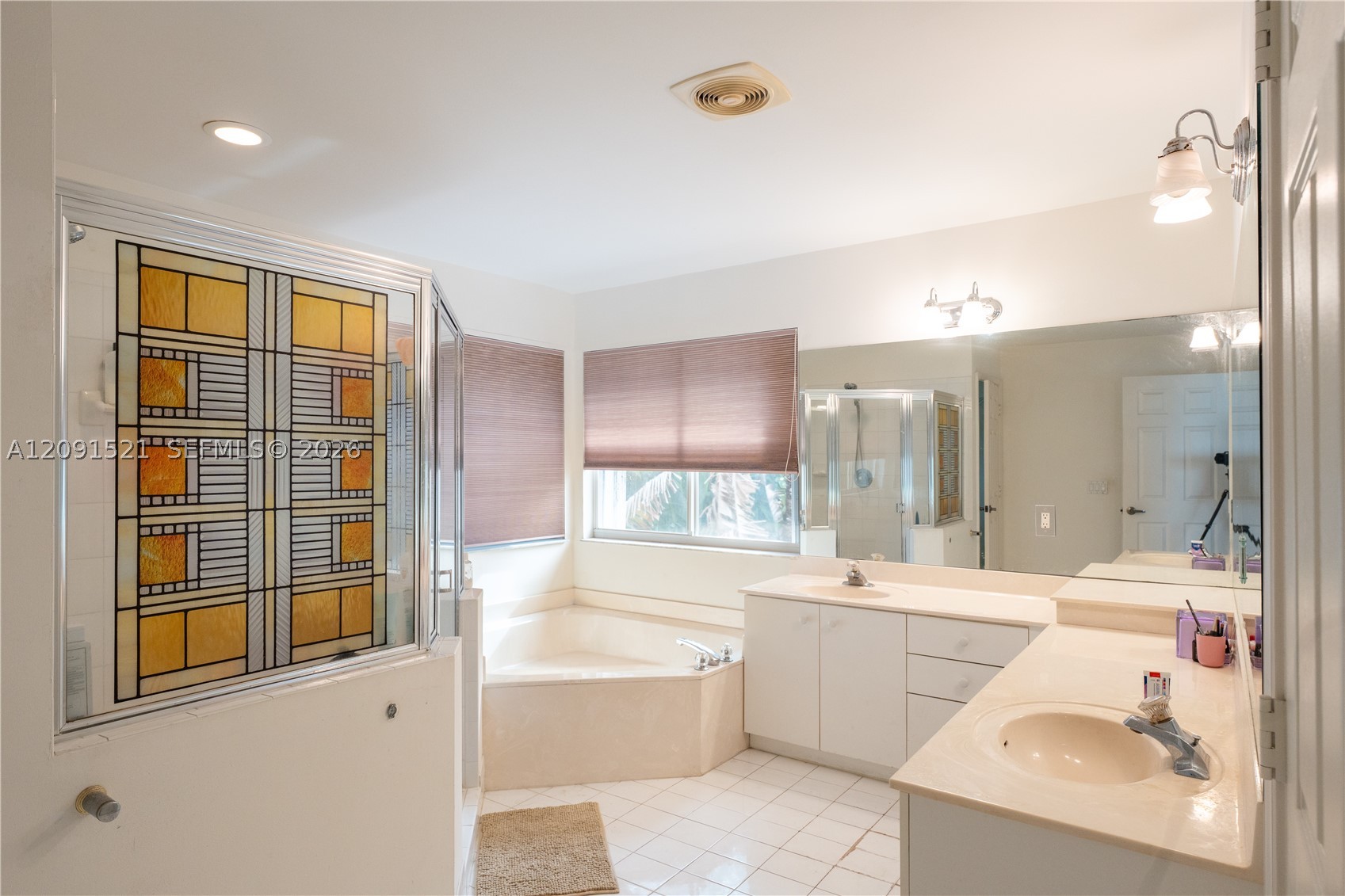 17930 NW 13th St, Pembroke Pines FL 33029
