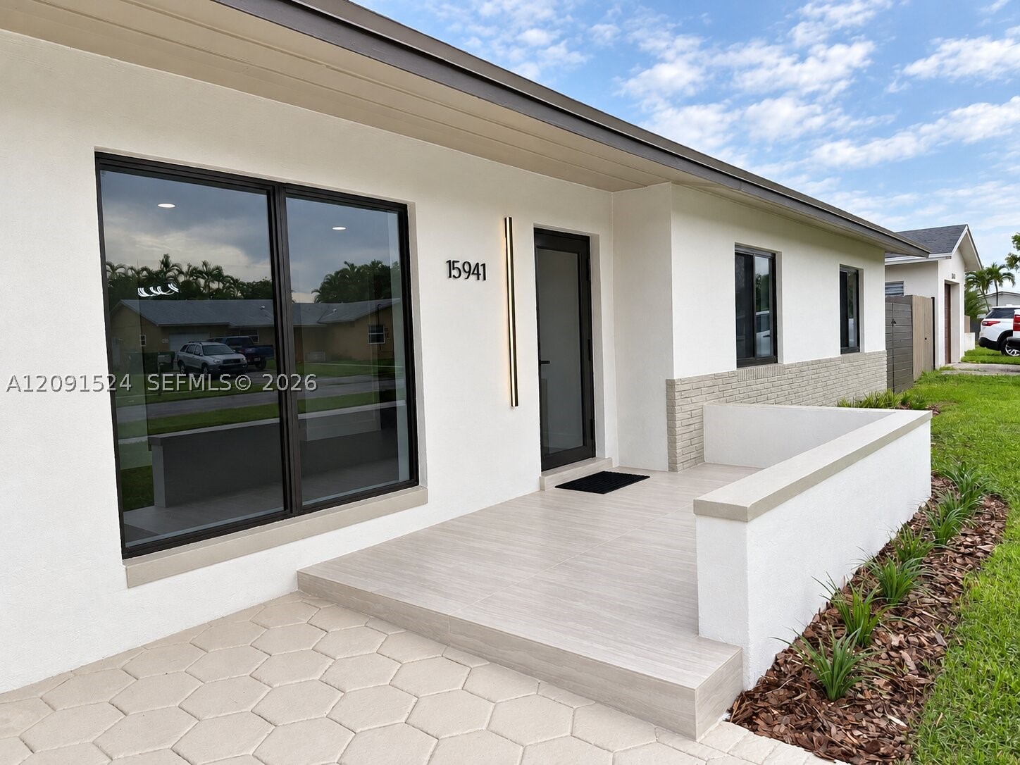 15941 SW 104th Ct, Miami FL 33157