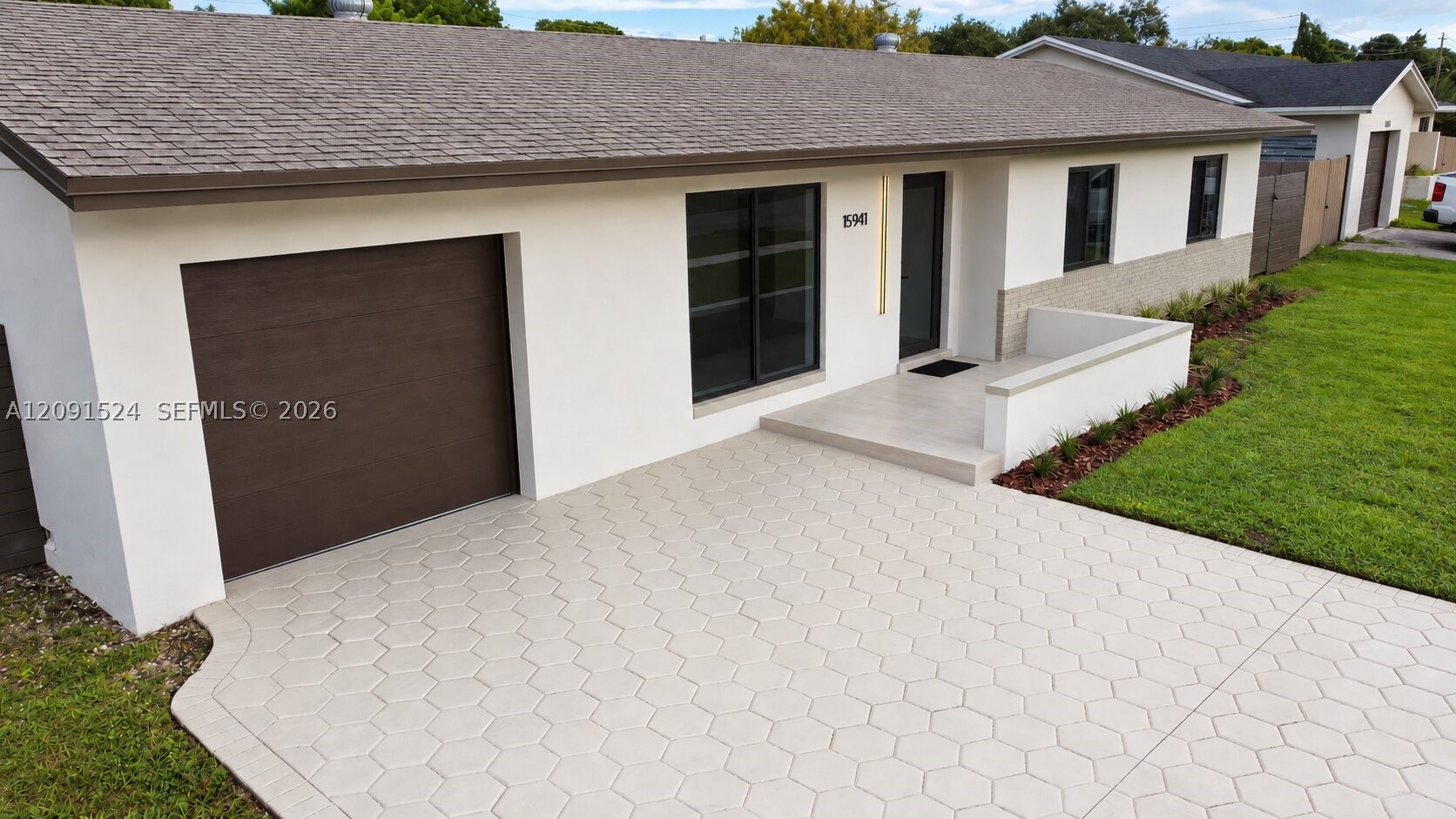 15941 SW 104th Ct, Miami FL 33157