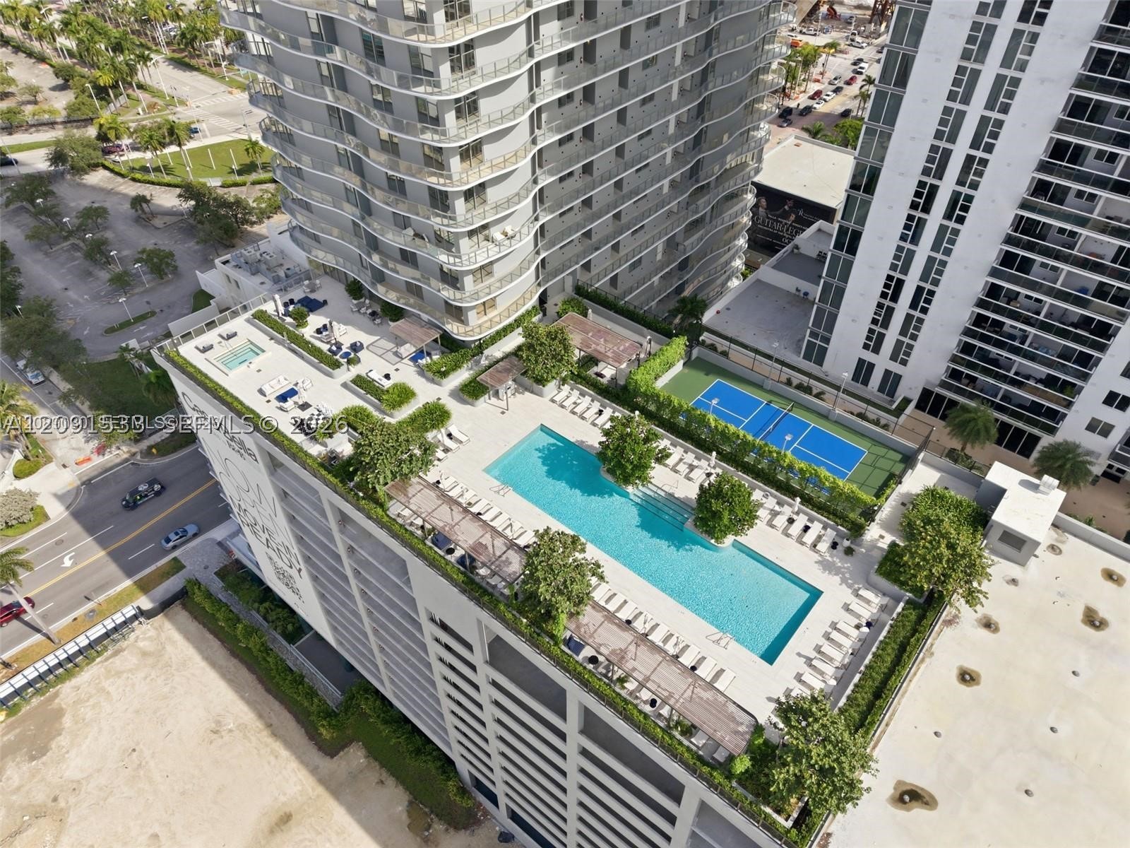 1400 Biscayne Blvd #2902, Miami FL 33132
