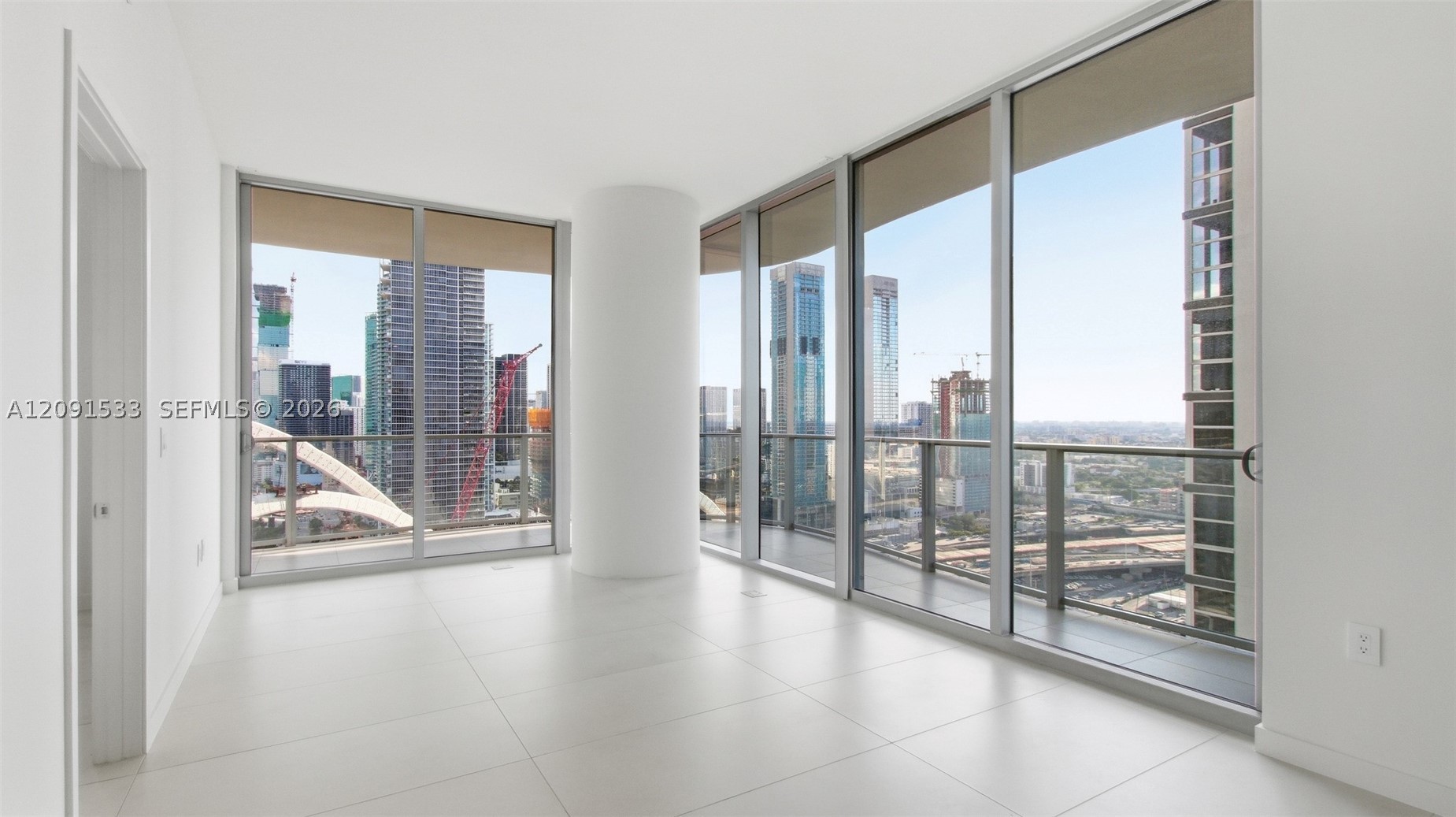 1400 Biscayne Blvd #2902, Miami FL 33132