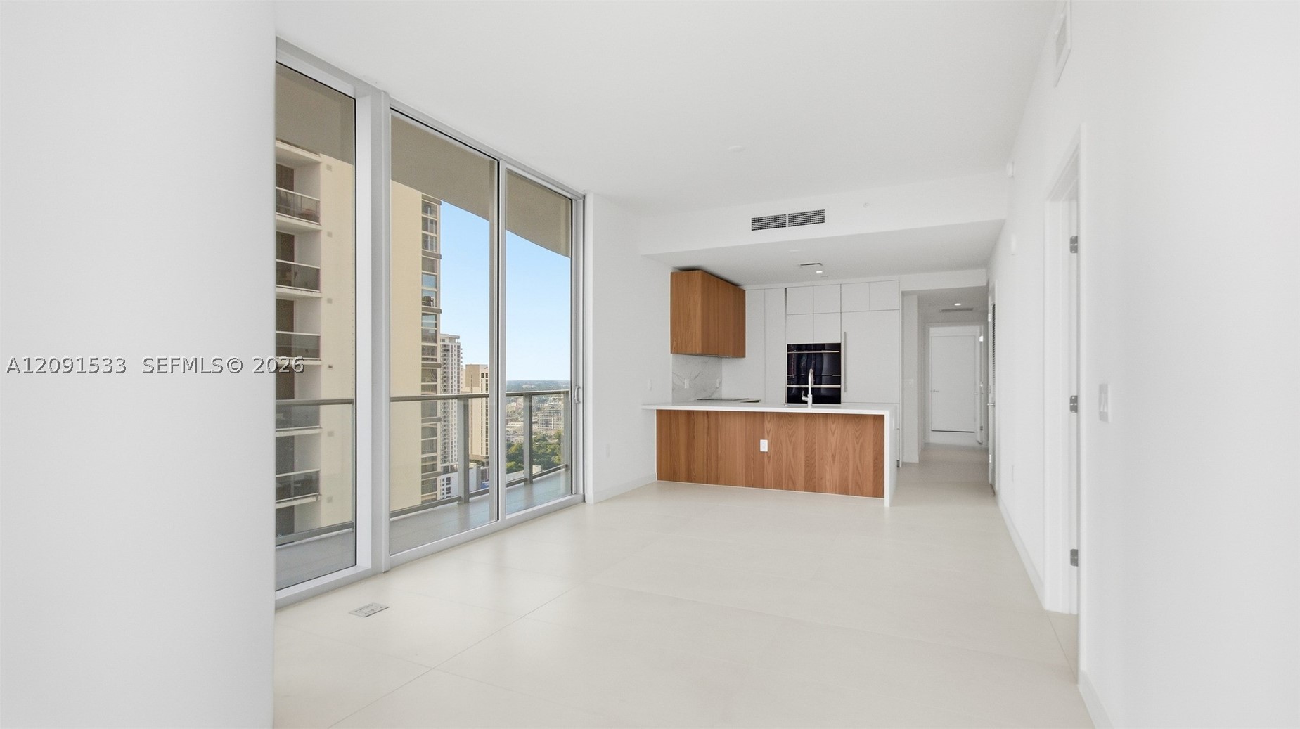 1400 Biscayne Blvd #2902, Miami FL 33132