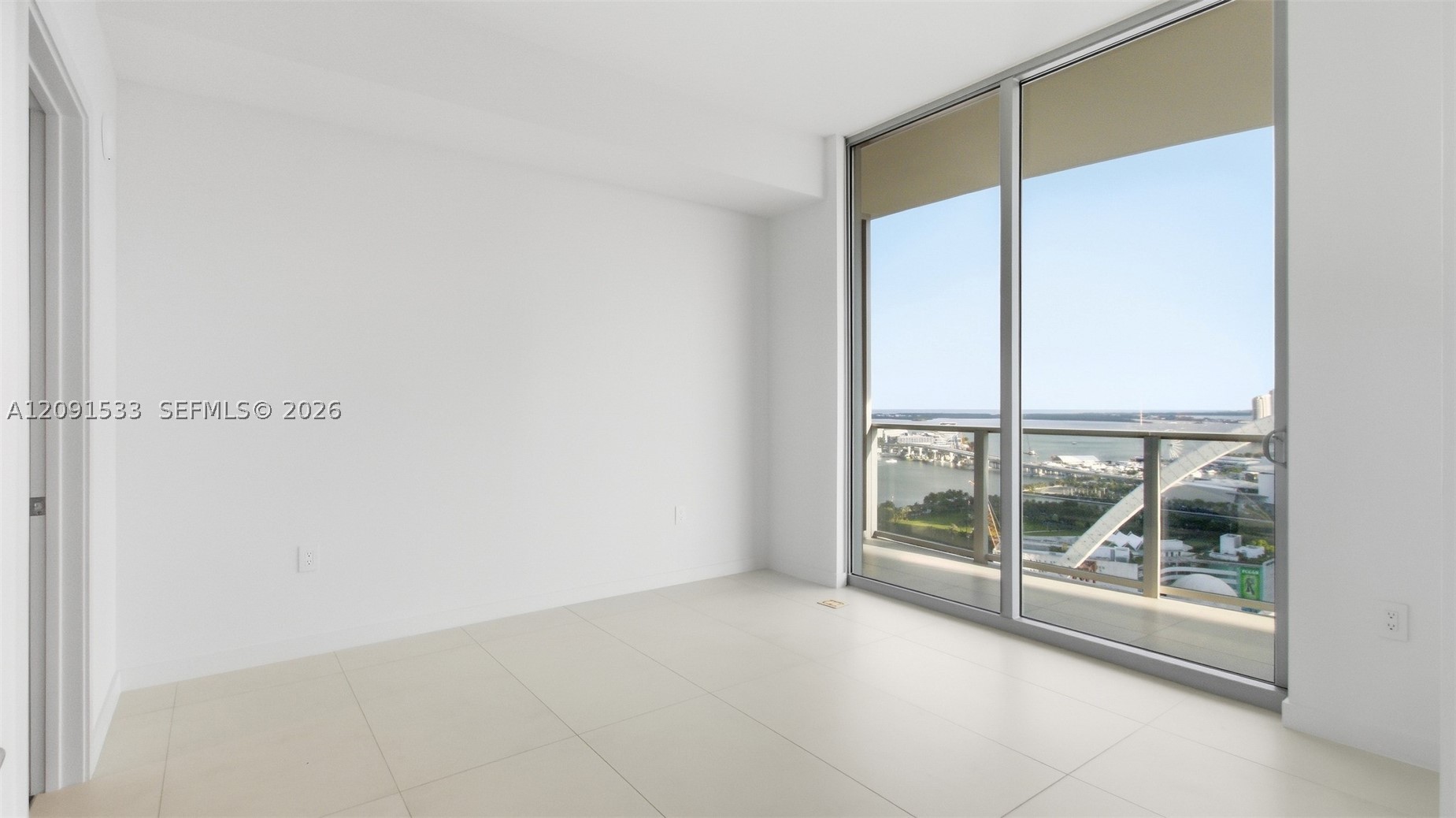 1400 Biscayne Blvd #2902, Miami FL 33132