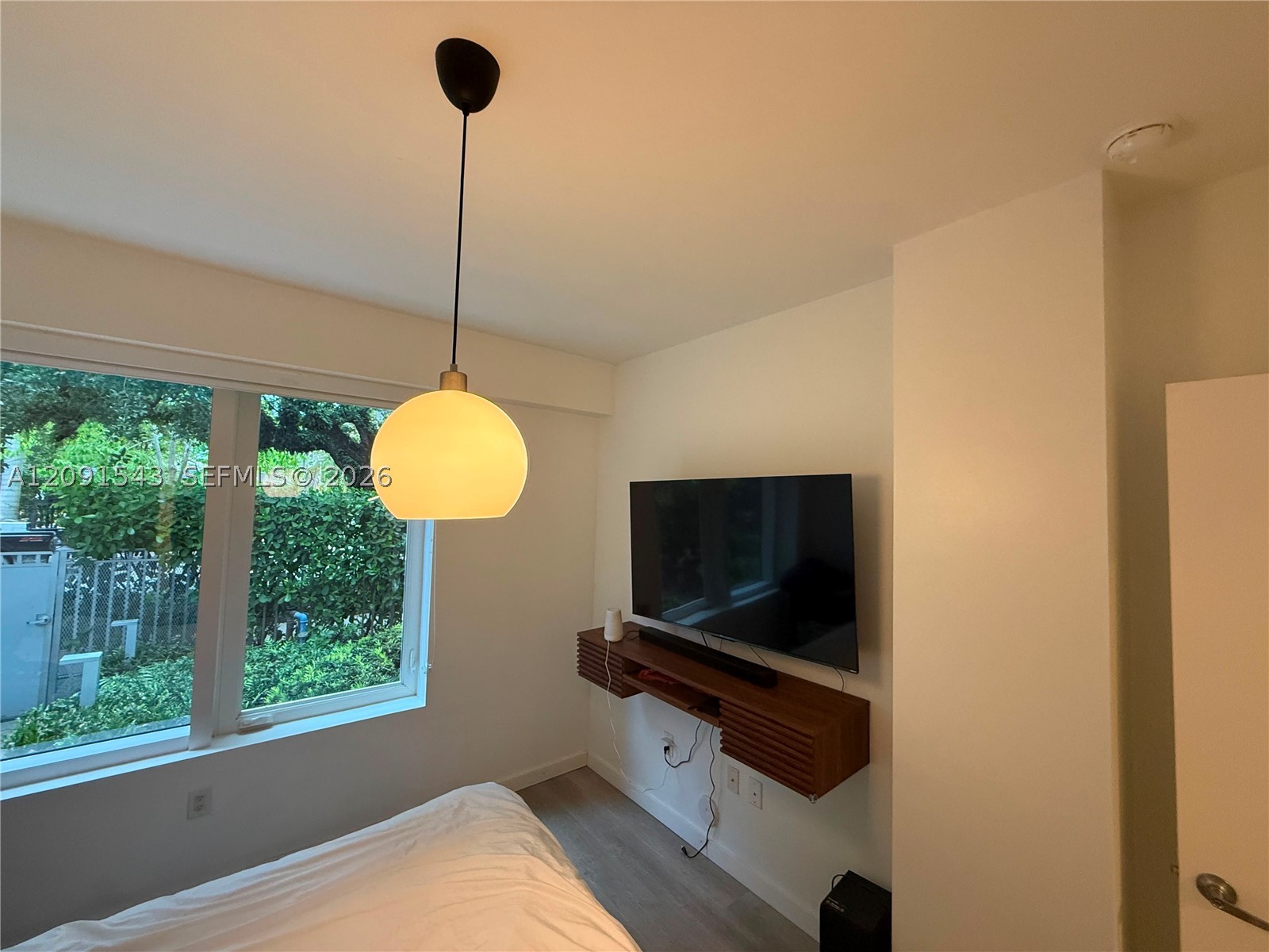 455 NE 39th St #103, Miami FL 33137