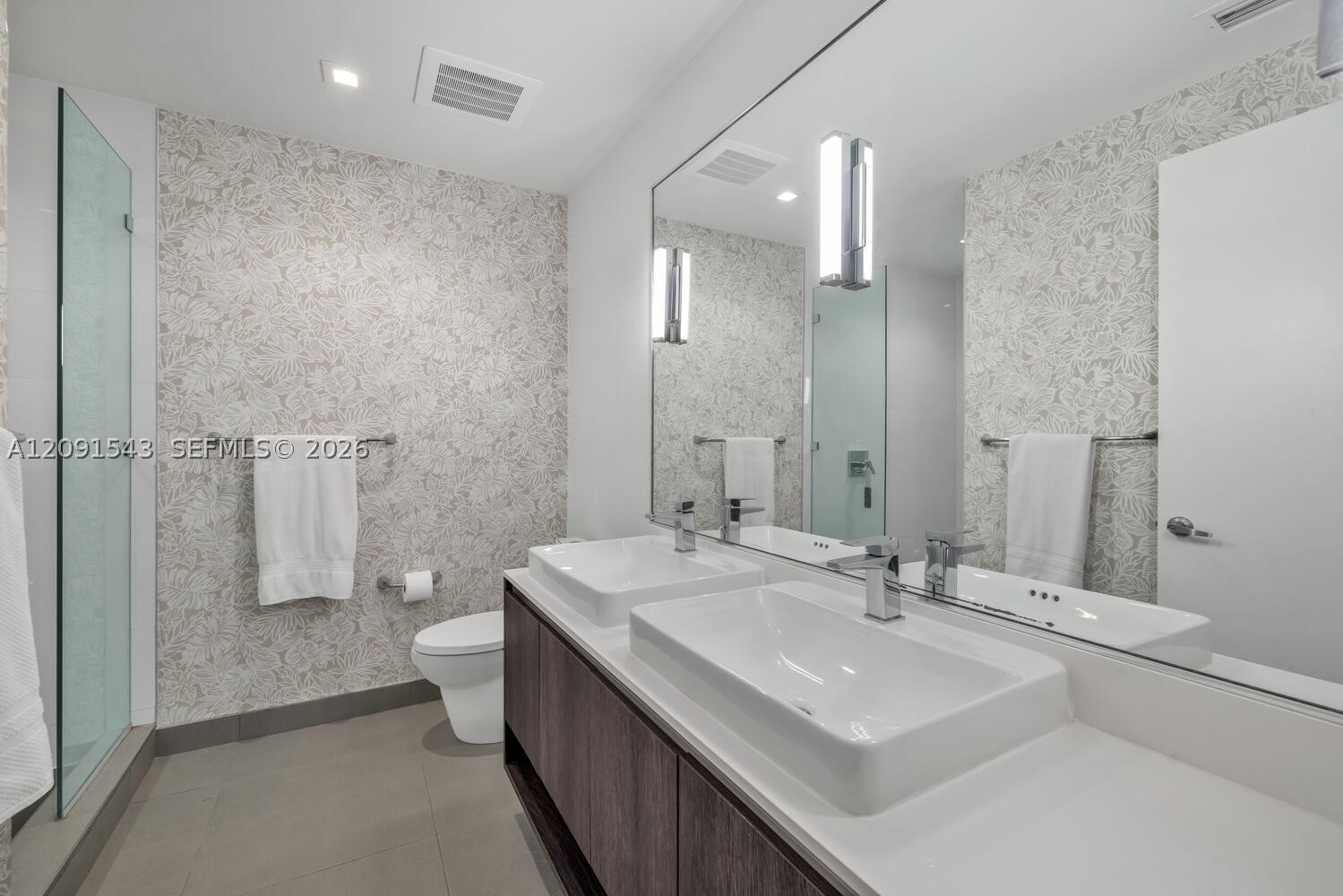 455 NE 39th St #103, Miami FL 33137