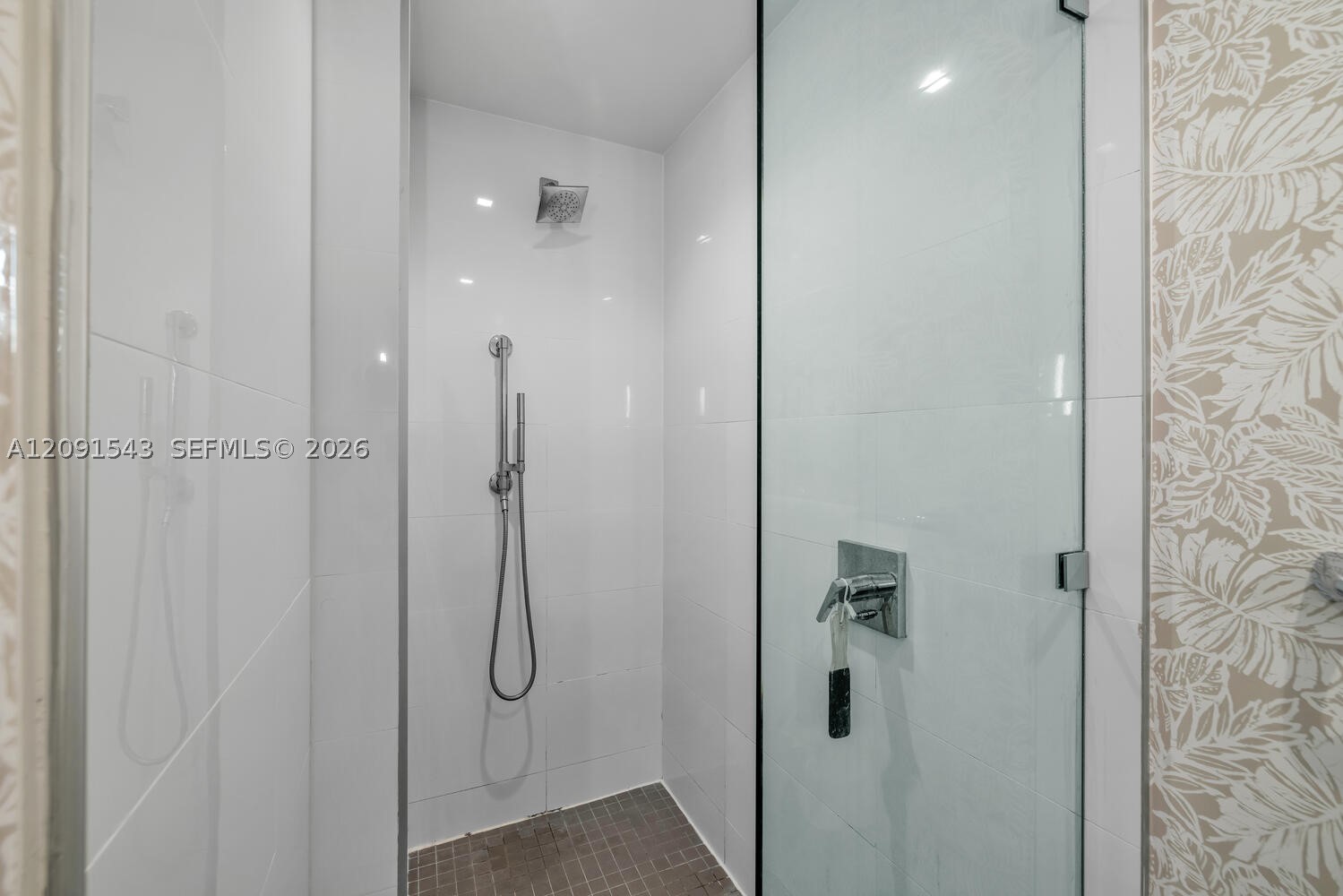 455 NE 39th St #103, Miami FL 33137