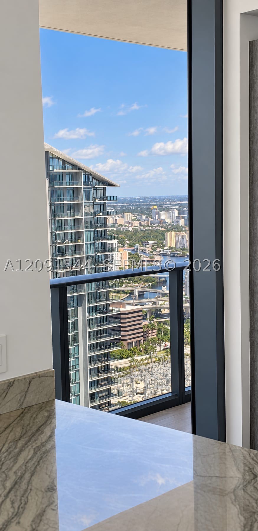 801 S Miami Ave #4501, Miami FL 33130