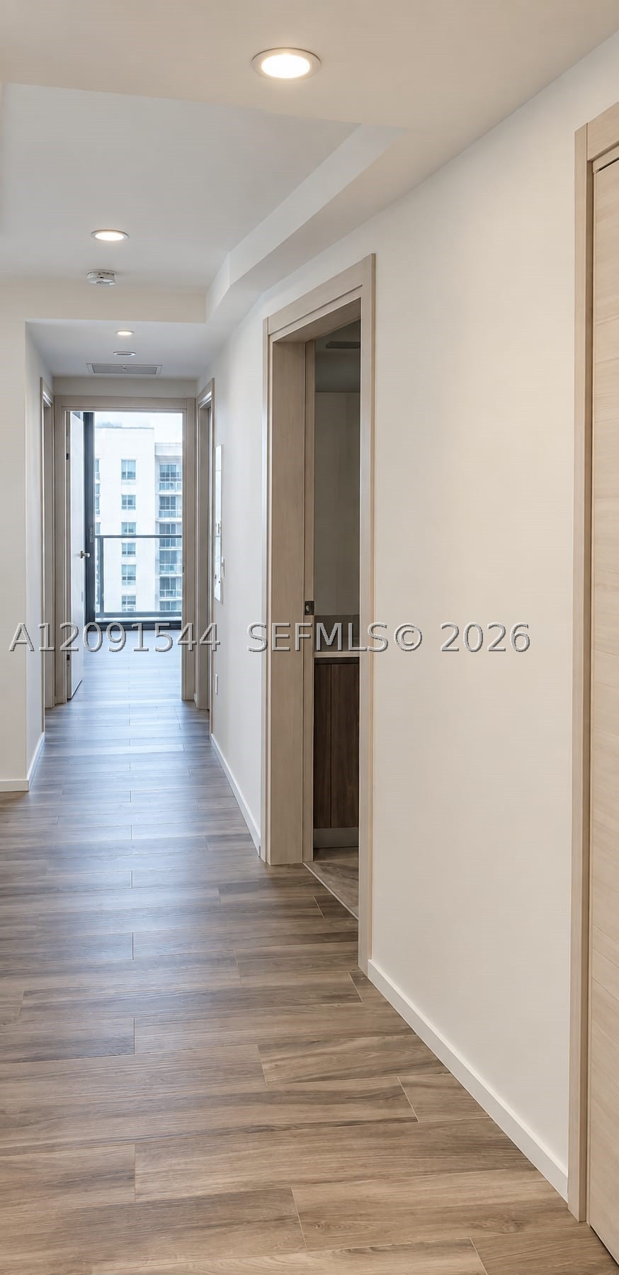 801 S Miami Ave #4501, Miami FL 33130