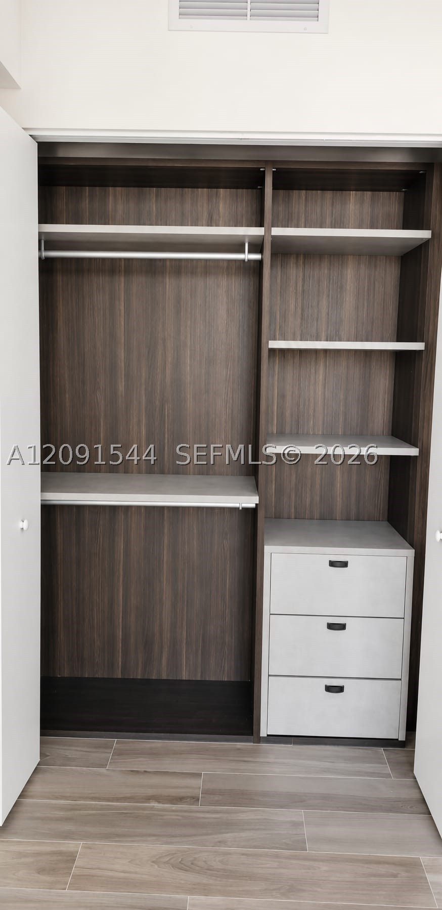 801 S Miami Ave #4501, Miami FL 33130