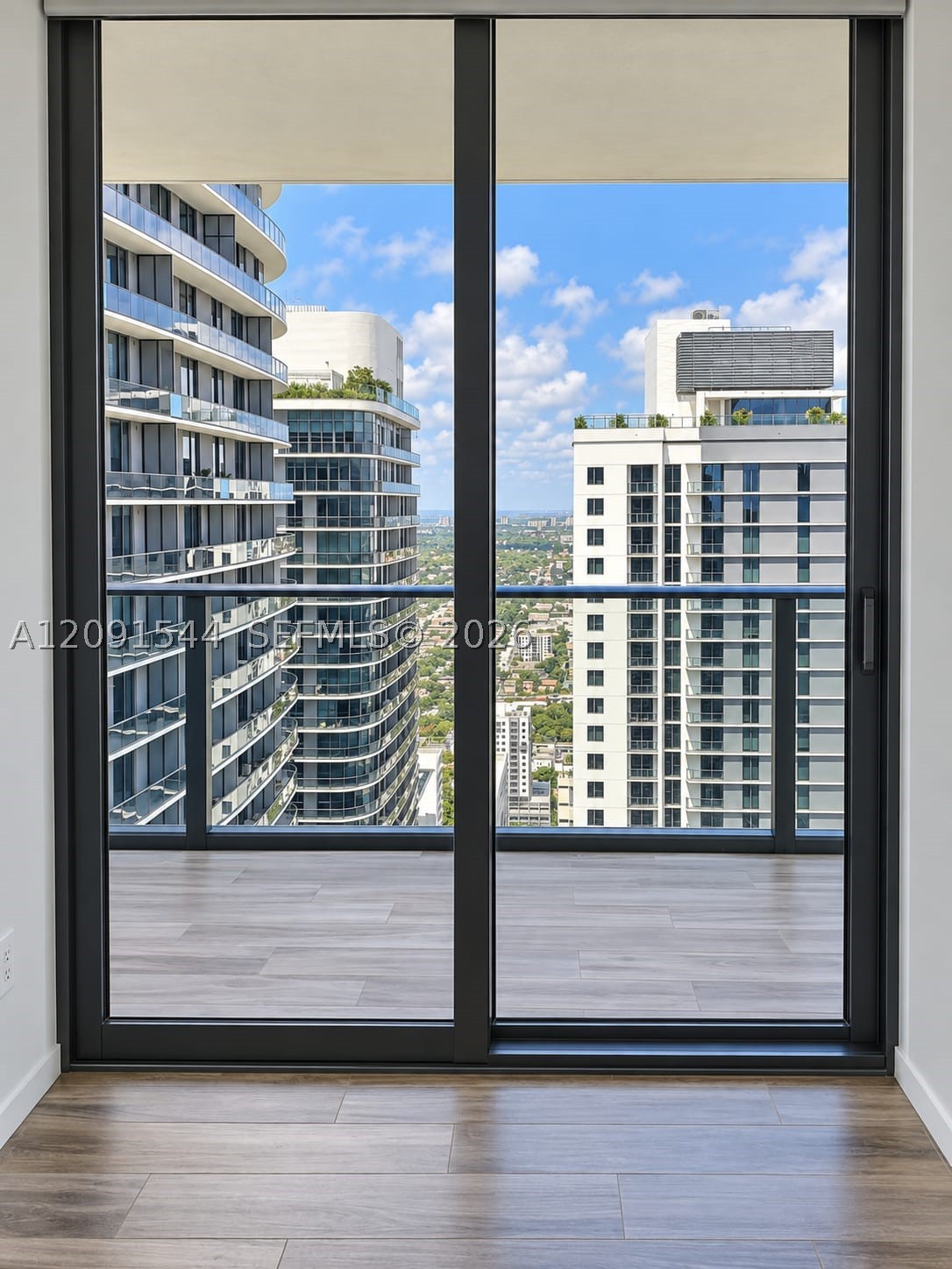 801 S Miami Ave #4501, Miami FL 33130