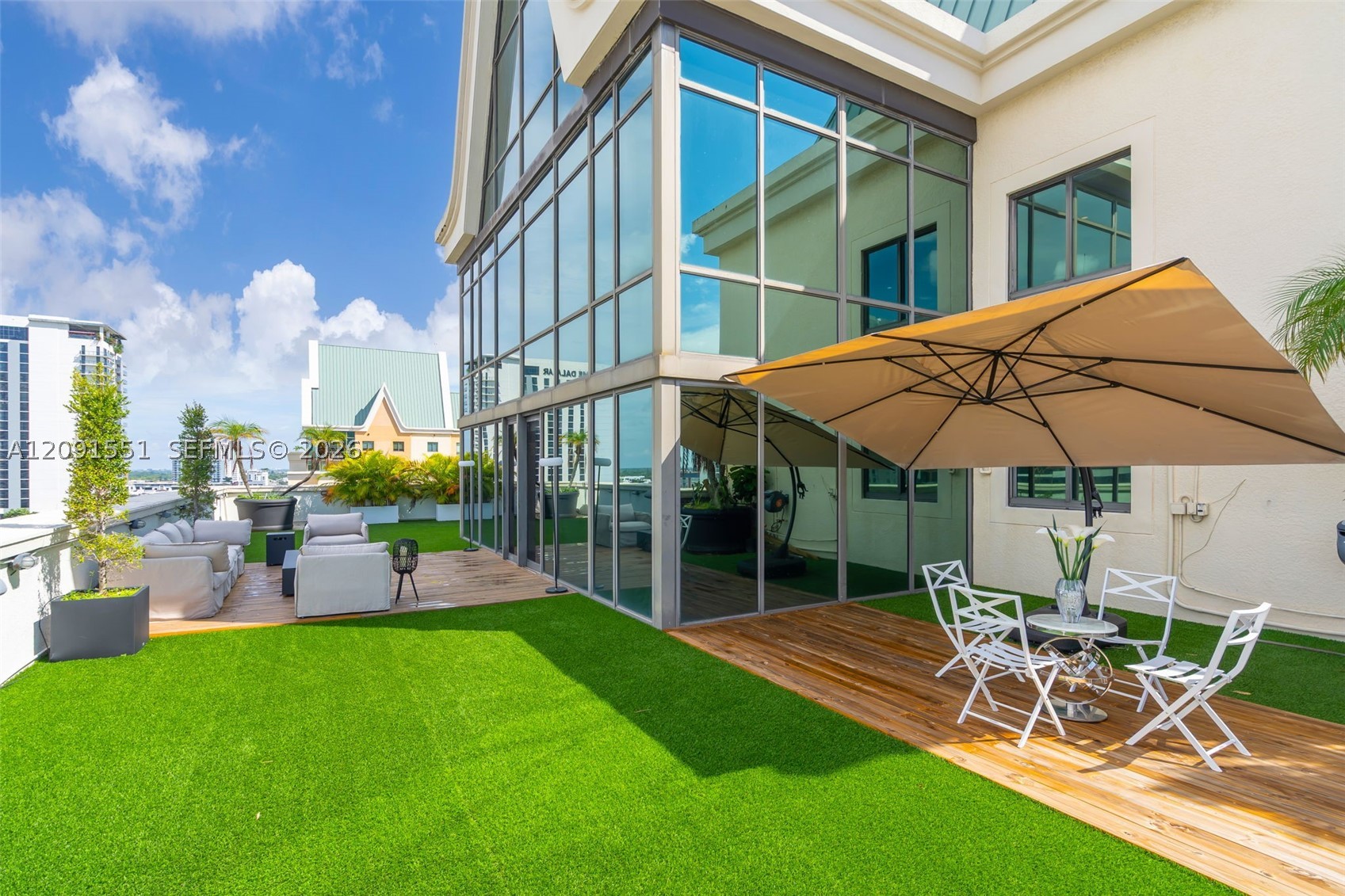 100 N Federal Hwy #1, Fort Lauderdale FL 33301