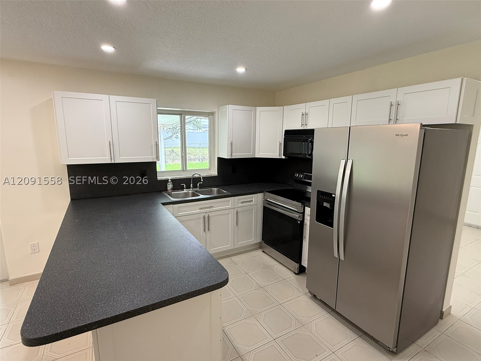 11450 SW 47th Ter #11450, Miami FL 33165