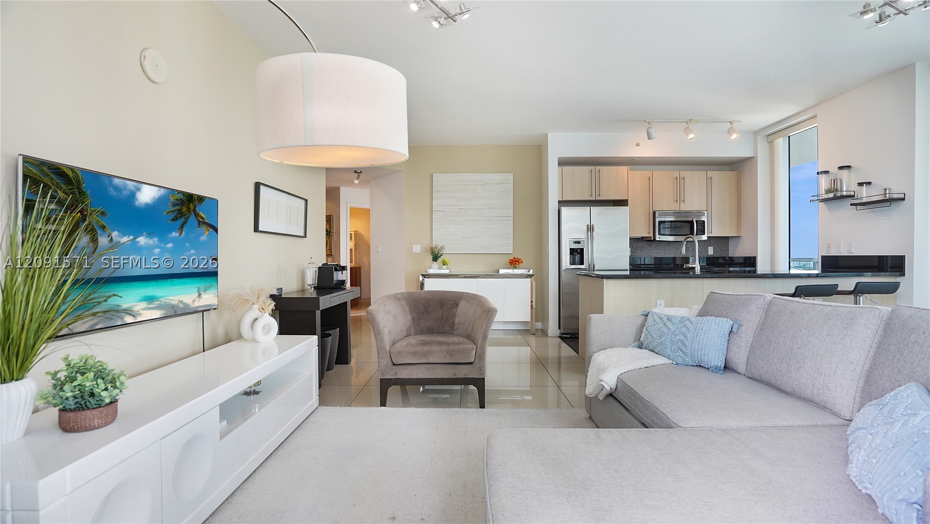 1111 SW 1st Ave #3220-N, Miami FL 33130
