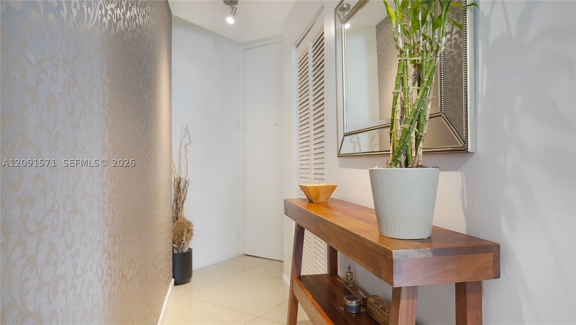 1111 SW 1st Ave #3220-N, Miami FL 33130