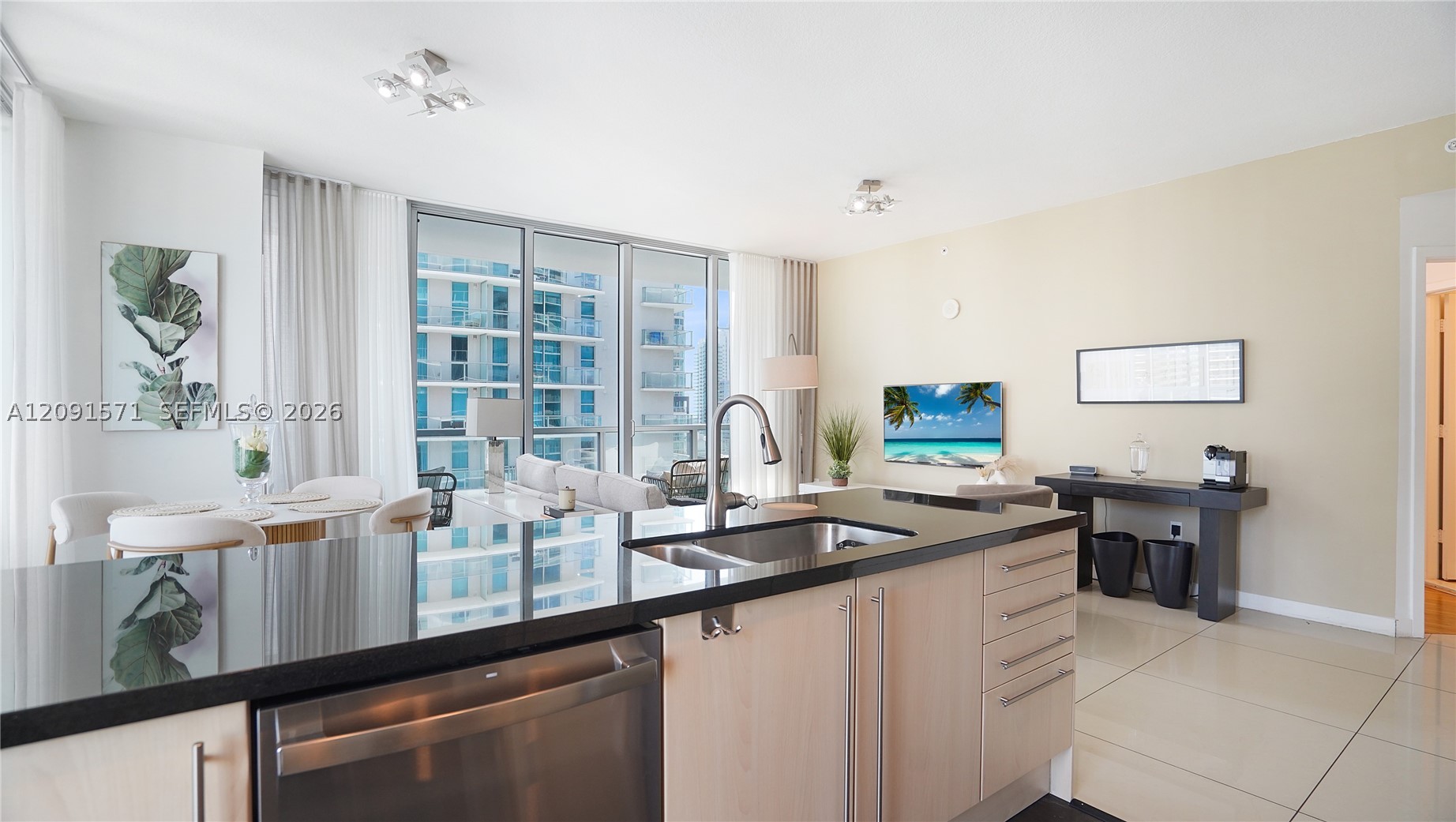 1111 SW 1st Ave #3220-N, Miami FL 33130