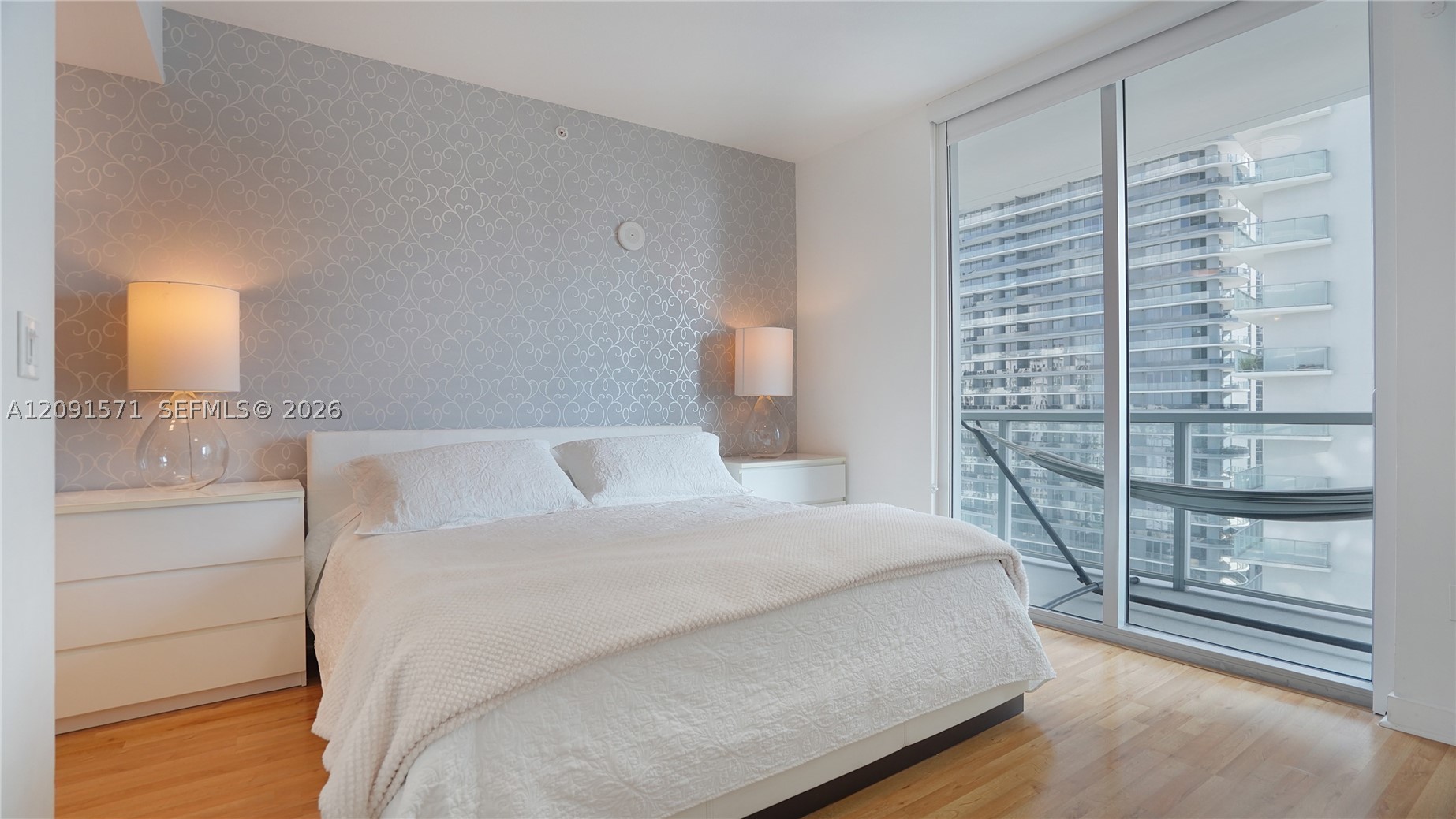1111 SW 1st Ave #3220-N, Miami FL 33130