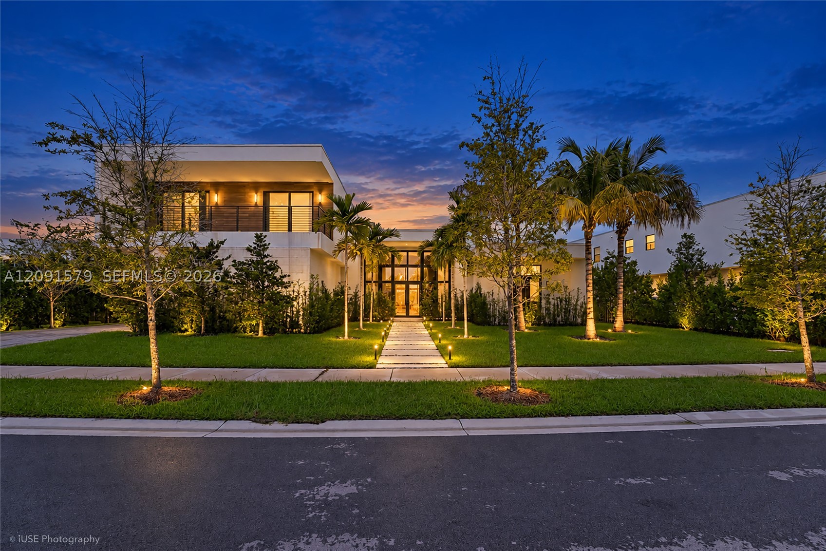 16629 BOTANIKO DR, Weston FL 33326