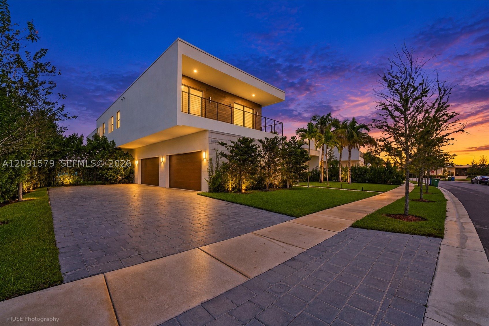 16629 BOTANIKO DR, Weston FL 33326