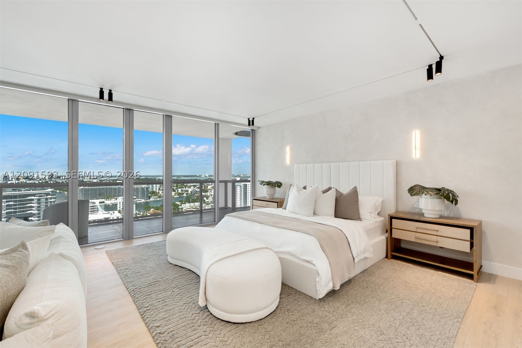 6799 Collins Ave #LPH02, Miami Beach FL 33141