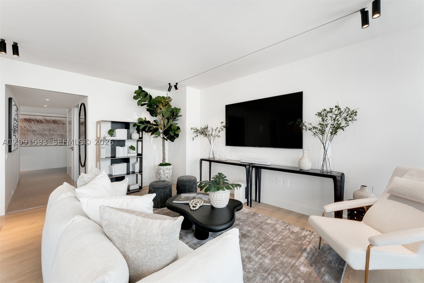 6799 Collins Ave #LPH02, Miami Beach FL 33141