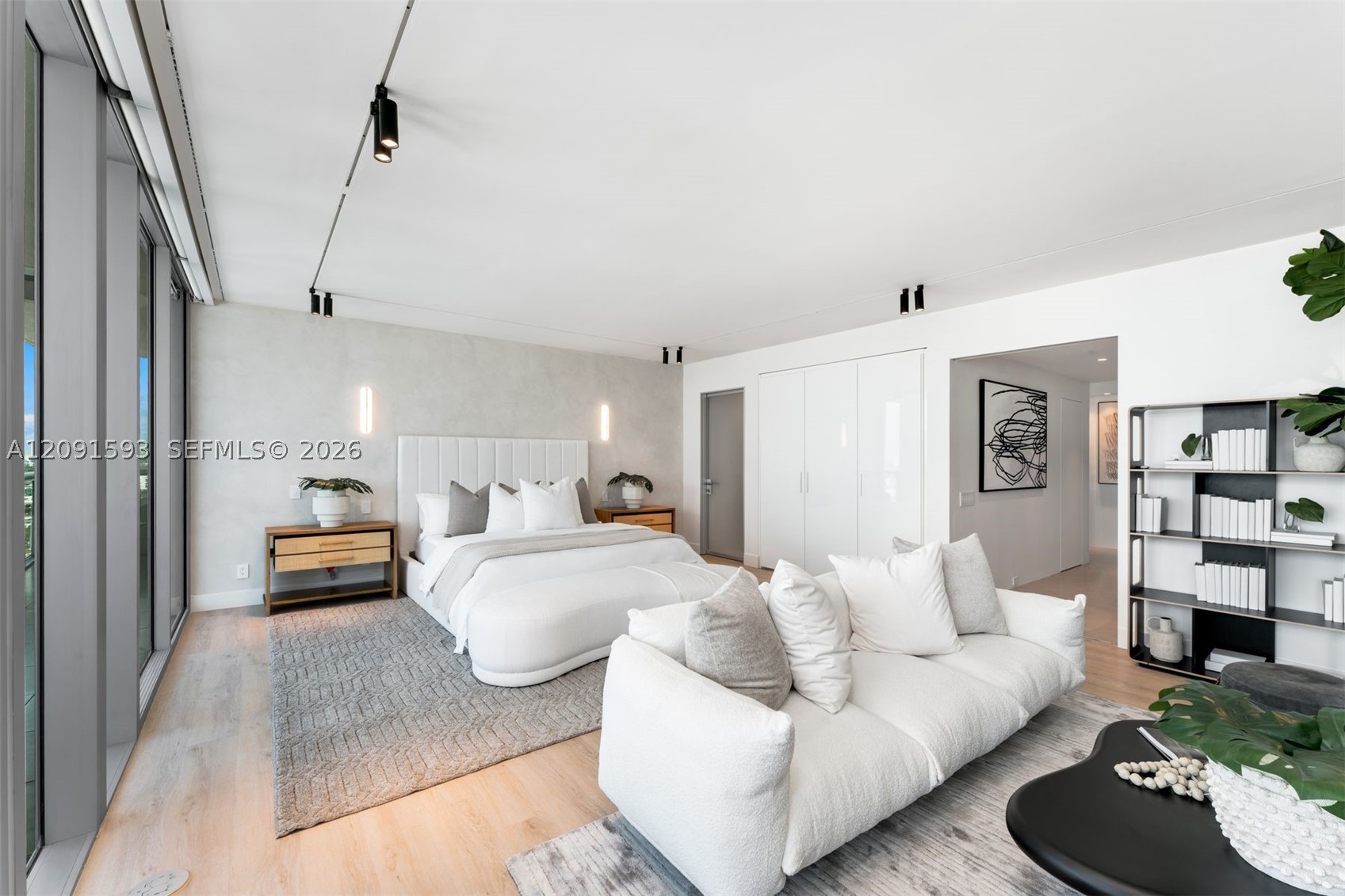 6799 Collins Ave #LPH02, Miami Beach FL 33141
