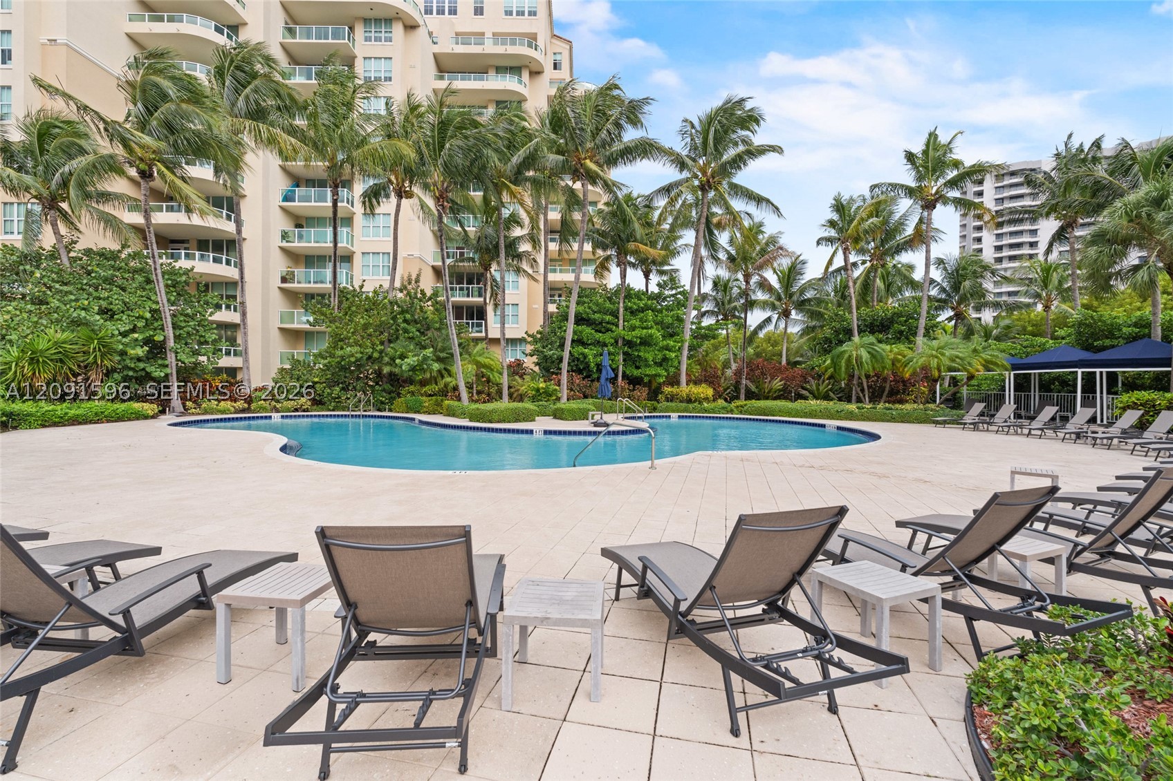 3340 NE 190th St #708, Aventura FL 33180