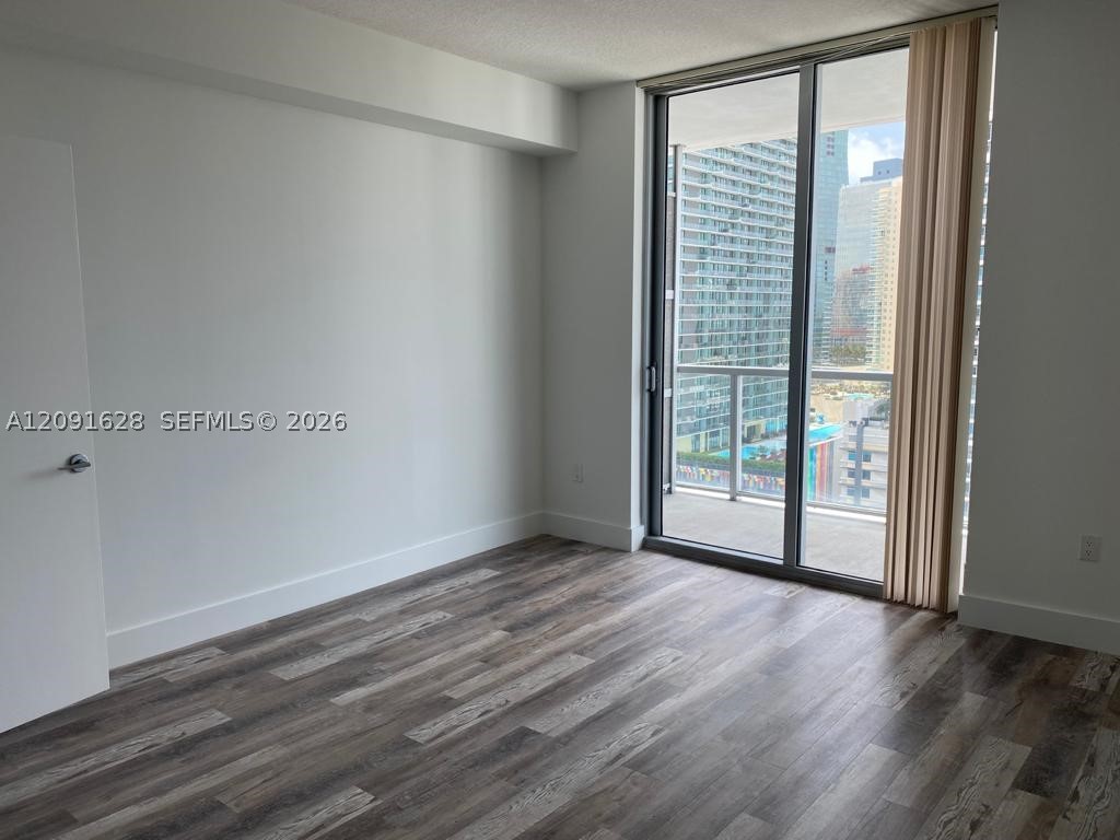 79 SW 12th St #2403-S, Miami FL 33130