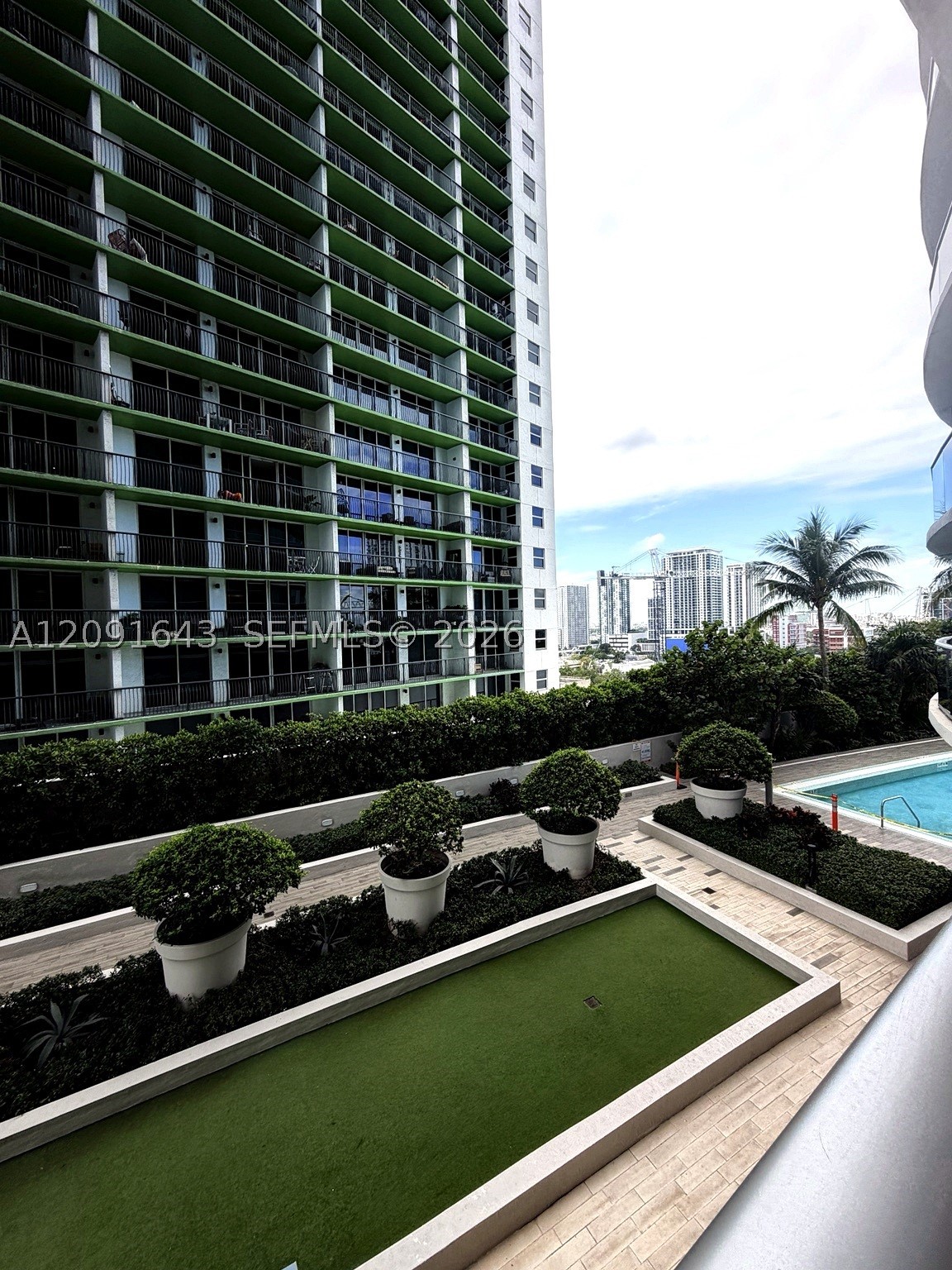 488 NE 18th St #1504, Miami FL 33132