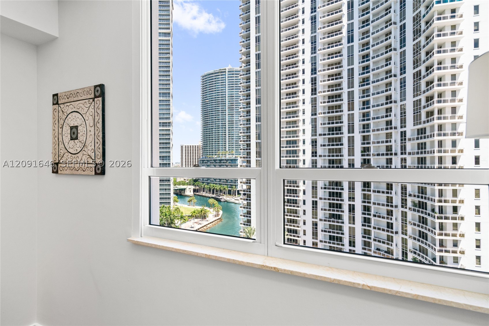 801 Brickell Key Blvd #1512, Miami FL 33131